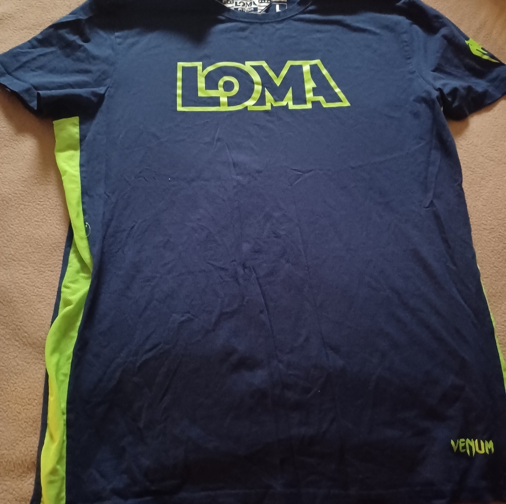 WOMENS NAVY BLUE LOMA TSHIRT SIZE LARGE